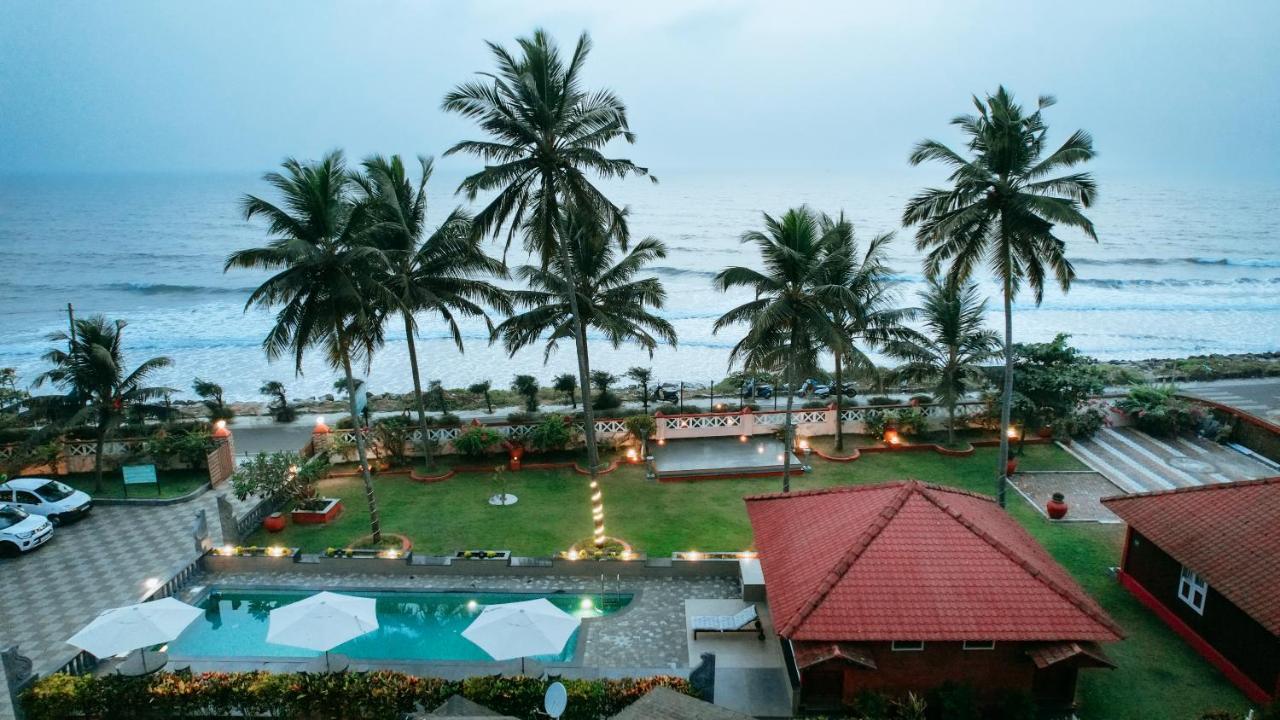 อะโซคัม บีช รีสอร์ต คันเนอร์ Hotel Kannur ภายนอก รูปภาพ
