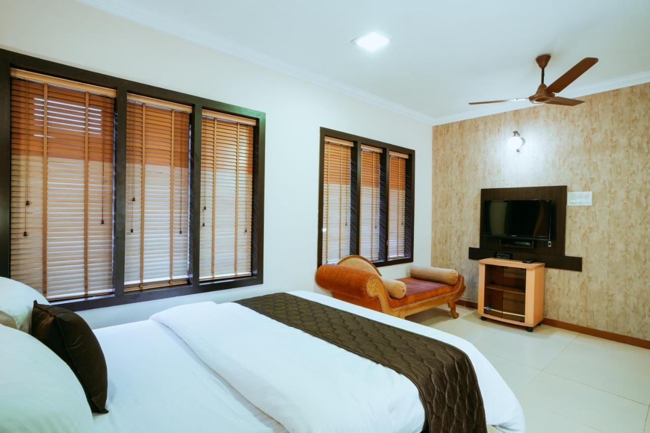 อะโซคัม บีช รีสอร์ต คันเนอร์ Hotel Kannur ภายนอก รูปภาพ