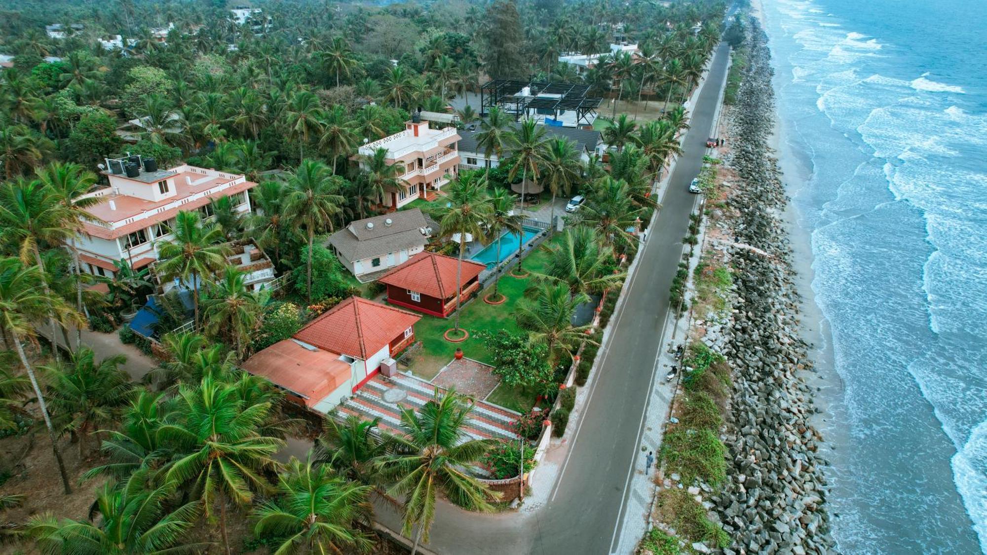 อะโซคัม บีช รีสอร์ต คันเนอร์ Hotel Kannur ภายนอก รูปภาพ