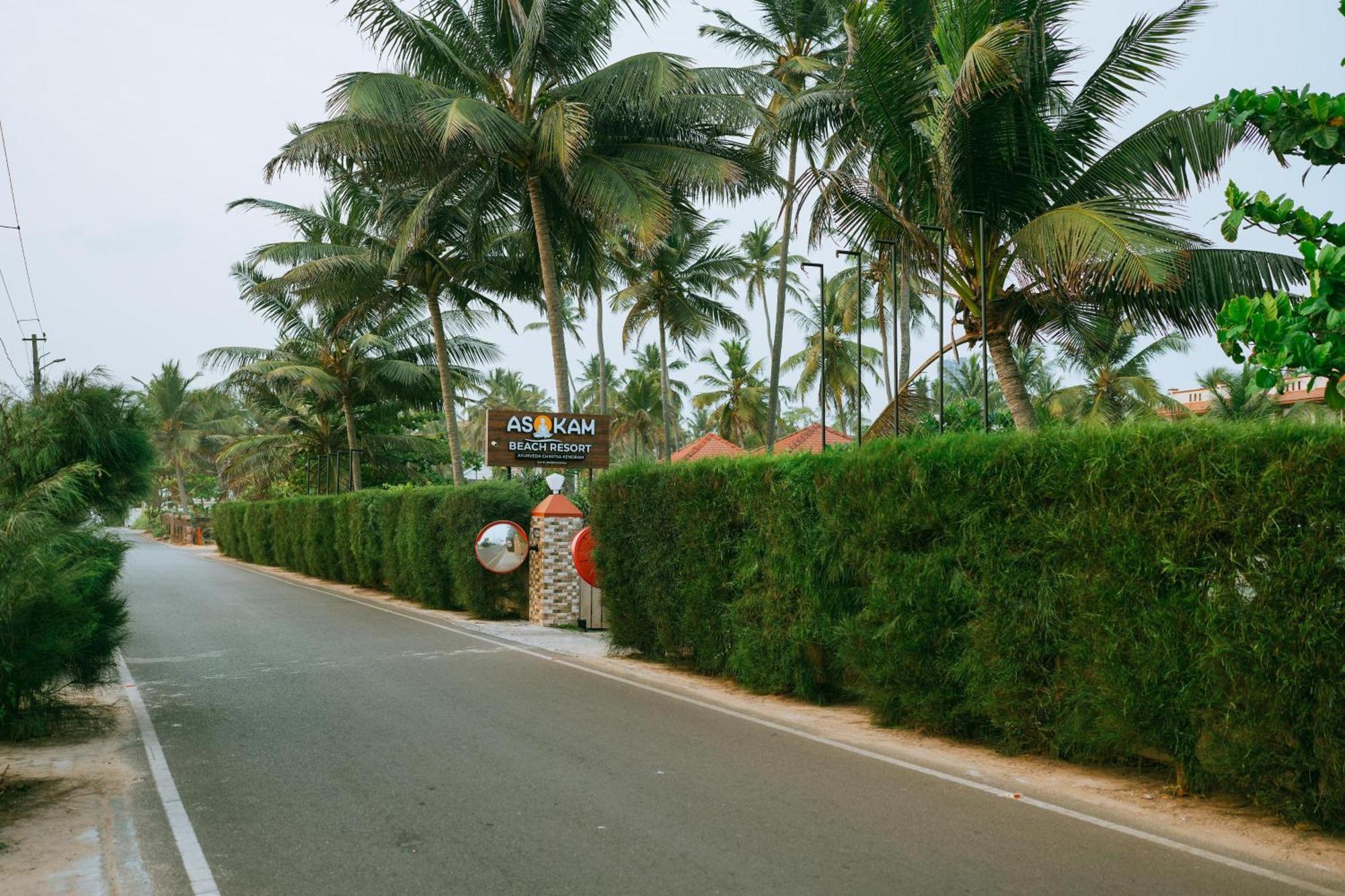 อะโซคัม บีช รีสอร์ต คันเนอร์ Hotel Kannur ภายนอก รูปภาพ