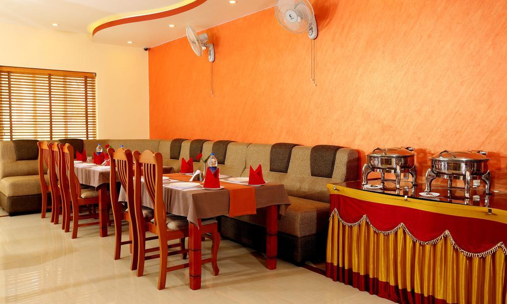 อะโซคัม บีช รีสอร์ต คันเนอร์ Hotel Kannur ภายนอก รูปภาพ