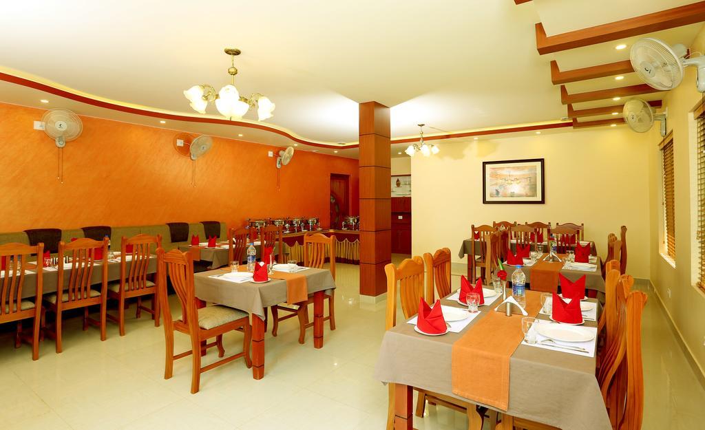 อะโซคัม บีช รีสอร์ต คันเนอร์ Hotel Kannur ภายนอก รูปภาพ