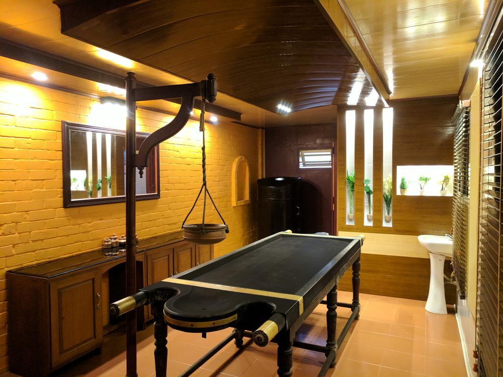 อะโซคัม บีช รีสอร์ต คันเนอร์ Hotel Kannur ภายนอก รูปภาพ