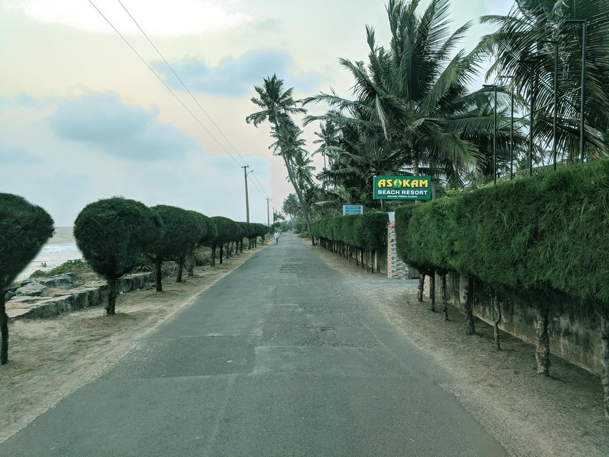 อะโซคัม บีช รีสอร์ต คันเนอร์ Hotel Kannur ภายนอก รูปภาพ
