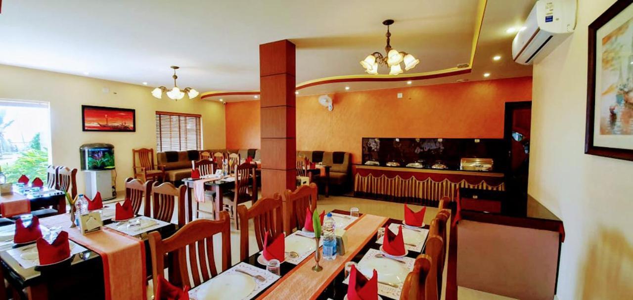 อะโซคัม บีช รีสอร์ต คันเนอร์ Hotel Kannur ภายนอก รูปภาพ